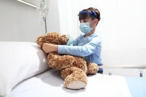 Chez les enfants et les adolescents aussi, les formes aiguës de COVID-19 ou le développement d’un « MIS-C » ou syndrome inflammatoire multisystémique pédiatrique, peuvent déboucher sur un COVID long (Visuel Adobe Stock 386939982) Chez les enfants et les adolescents aussi, les formes aiguës de COVID-19 ou le développement d’un « MIS-C » ou syndrome inflammatoire multisystémique pédiatrique, peuvent déboucher sur un COVID long (Visuel Adobe Stock 386939982)