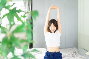 Le lieu de résidence et les normes culturelles associées déterminent aussi les besoins en sommeil. (Visuel Adobe Stock 448563962)