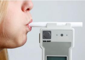 Le test respiratoire ou d’haleine, de détection du cancer est-il pour demain ? (Visuel Université Flinders) Le test respiratoire ou d’haleine, de détection du cancer est-il pour demain ? (Visuel Université Flinders)