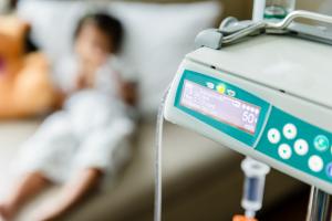 La plupart de ces décès chez les enfants atteints de cancer surviennent en Afrique, en Asie et en Amérique latine, alors que le cancer infantile est plus fréquent en Europe et en Amérique du Nord (Visuel Adobe Stock 212693954)