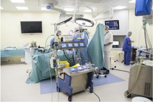 La nutrition peut être, tout comme la pratique d'un exercice adapté, un élément déterminant du rétablissement du patient post-chirurgie cardiaque (Visuel SPbU) La nutrition peut être, tout comme la pratique d'un exercice adapté, un élément déterminant du rétablissement du patient post-chirurgie cardiaque (Visuel SPbU)