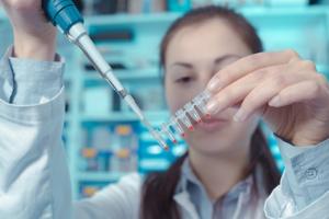 63 nouvelles variations sont identifiées, qui viennent s'ajouter aux 85 marqueurs génétiques déjà identifiés par de précédentes études.