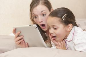 La moitié des parents pensent que la santé mentale de leurs enfants « en prend un coup » à cause des réseaux sociaux (Visuel Fotolia 41223664). La moitié des parents pensent que la santé mentale de leurs enfants « en prend un coup » à cause des réseaux sociaux (Visuel Fotolia 41223664).