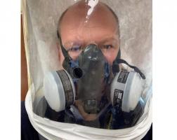 Les thérapies par aérosol peuvent favoriser la propagation d'aérosols infectieux (Visuel ATS) Les thérapies par aérosol peuvent favoriser la propagation d'aérosols infectieux (Visuel ATS)