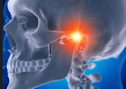 L’arthrose n’épargne pas l'articulation temporo mandibulaire et cette arthrose de la mâchoire est fréquente à la suite d'un traumatisme ou d'un déplacement discal (Visuel Adobe Stock 224170533)