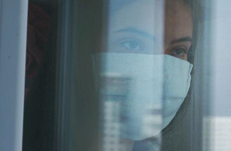 3 parents sur 4 s’inquiètent de l’effet négatif du COVID sur les interactions sociales de leur adolescent (Visuel Adobe stock 375065941)