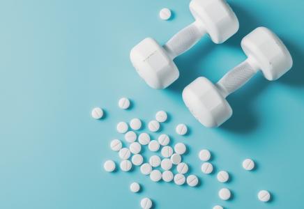 Déjà documenté comme bénéfique dans les efforts contre l’obésité, le tissu adipeux brun pourrait plus largement favoriser un vieillissement en bonne santé (Visuel Adobe Stock 913267628)