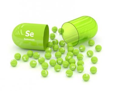 Le sélénium est un oligo-élément essentiel à la santé qui joue un rôle clé dans l'immunité, la défense contre les dommages tissulaires et la fonction thyroïdienne
