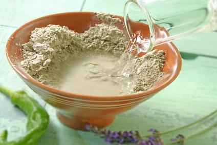 Cette ancienne pratique inspirée du « cataplasme » pourrait donc s’avérer une option nouvelle et prometteuse pour lutter contre certaines bactéries dont Escherichia coli et Staphylococcus aureus, y compris les souches résistantes telles que le CRE et le SARM et leurs biofilms