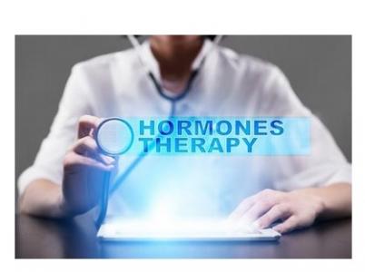 L'hormonothérapie ralentit la progression de l'athérosclérose chez les femmes ménopausées mais seulement lorsqu’elle est initiée au moment ou juste après la ménopause (Visuel Fotolia)