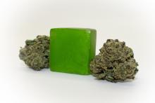 Les produits à base de cannabis contenant du delta-8 THC connaissent une forte popularité ces dernières années (Visuel Adobe Stock 460333803)